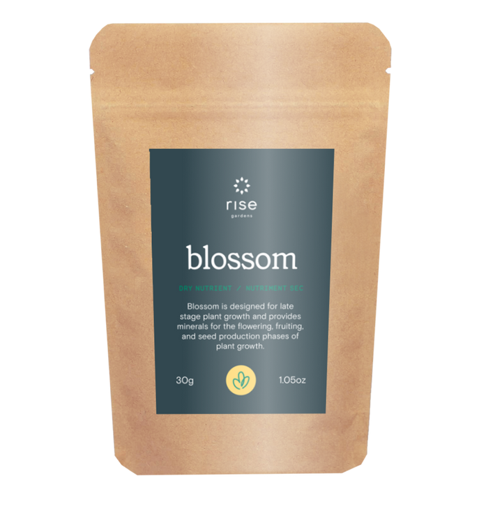 Blossom solid hydroponic nutrient